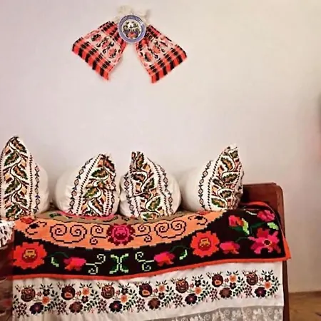 Cabana Popa's La Bunica *
